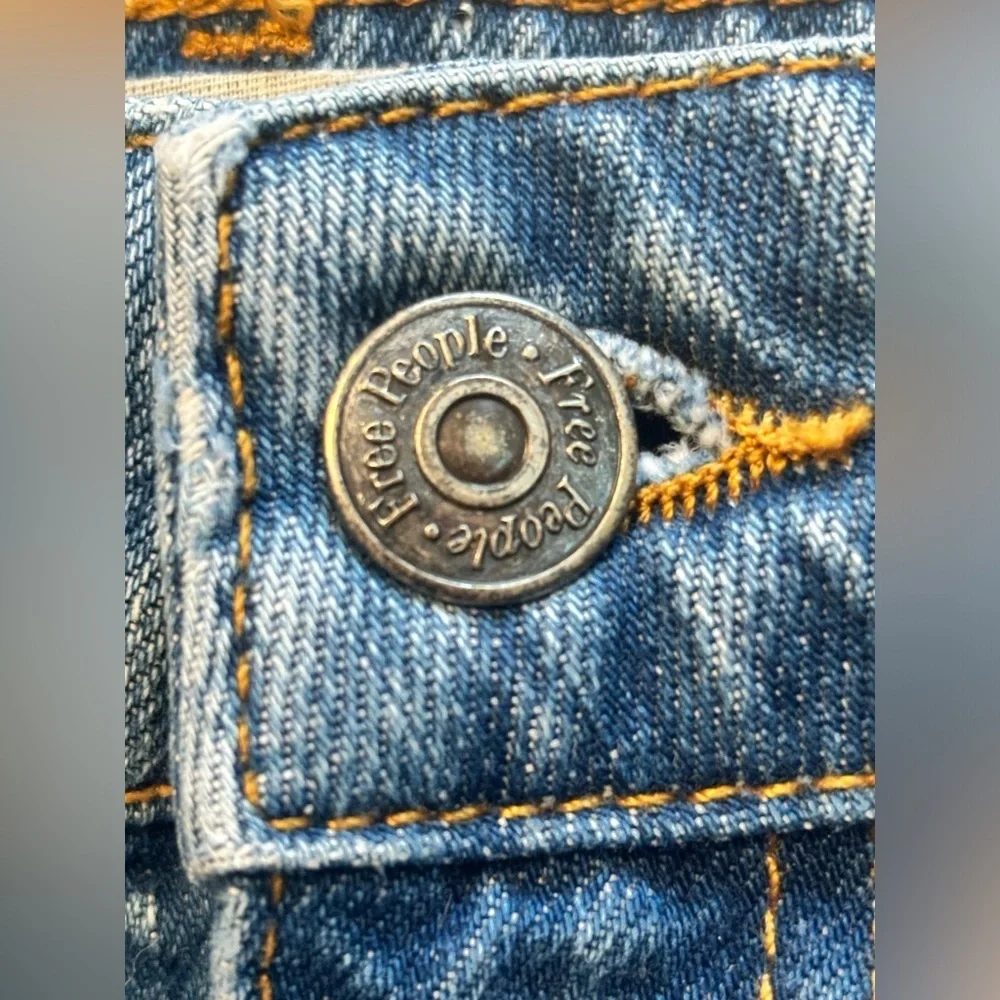 Free People Wild Rose Denim Skirt Embroidered Studs Jean Skirt Womens Size 24